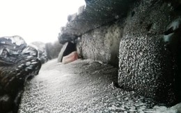 Chuyện lạ: Băng giá bao phủ chùa Đồng trên đỉnh non thiêng Yên Tử