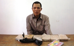 Quảng Ninh: Bắt vụ vận chuyển 6 bánh heroin qua biên giới