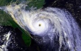 Năm nay sẽ có bão bất thường, sức tàn phá mạnh 