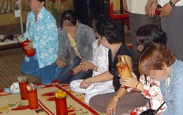 Lên đồng, xem bói trục lợi sẽ bị phạt