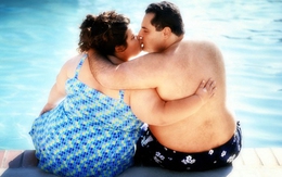 Những rắc rối phòng the của người béo: Nỗi niềm biết tỏ cùng ai