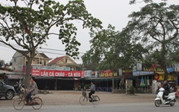 Quán nhậu xâm hại Quảng trường Hồ Chí Minh