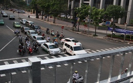 Dự án cầu vượt lắp ghép: Lo ngại xe bay xuống cầu