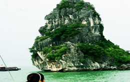 Không dùng ngân sách để đón danh hiệu cho vịnh Hạ Long