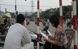 Lên sân khấu ”tố” mình đánh vợ