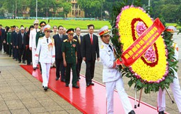 Lãnh đạo Đảng, Nhà nước tưởng niệm Anh hùng liệt sỹ