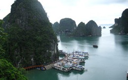 Tham quan Vịnh Hạ Long khách thuê tàu bị “chặt chém” 