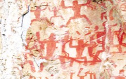 Hồi âm bài "Những bích họa vẽ bằng máu ở Ninh Bình": Bí ẩn cần giải mã