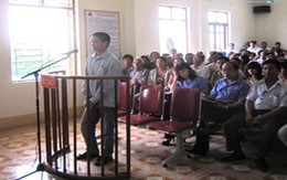 Côn đồ núp bóng công ty