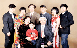 Nữ Đại tá từng quăng mình che bom bảo vệ khách quốc tế