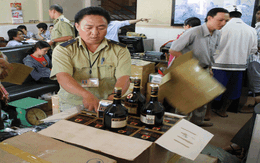 Hàng lậu đổ về Thủ đô