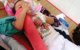 Chấn động TP.HCM: Bé trai bị nhân viên trung tâm mua sắm khoan vào vùng kín