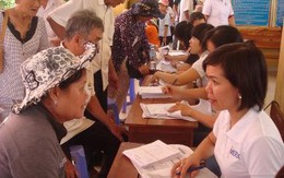 Khám chữa bệnh, phát thuốc miễn phí cho 800 người có hoàn cảnh khó khăn