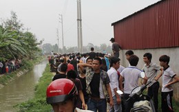 Đặt quan tài trước bưu điện đòi điều tra án mạng
