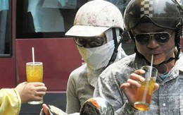 Kinh hãi nước lã + hương liệu = nước giải khát tự nhiên