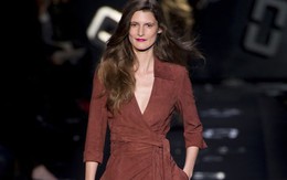 Mẫu váy quyến rũ thích hợp với mọi dáng người