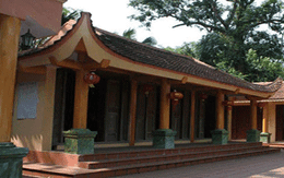 Lạ kỳ chiếc chuông xua đuổi kẻ xấu và những vận may khó tin của người dân trước “thần chết”