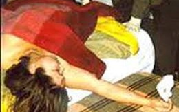 Truy bắt kẻ đi cùng người phụ nữ chết lõa thể trong nhà nghỉ tại Hà Nội