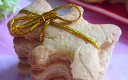 Làm bánh quy đãi khách ngày Tết