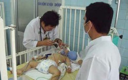 Hóc hạt đậu phộng, bé 2 tuổi tử vong