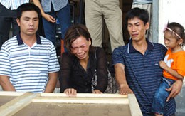 Tang thương ngày đón 14 người Việt chết cháy ở Nga