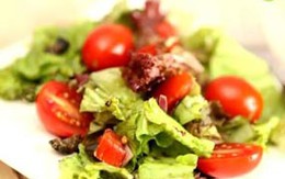 Thơm ngon giòn mát như salad Địa Trung Hải