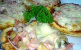 Bí quyết làm pizza cực nhanh cho bữa sáng