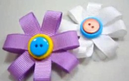 Làm hoa cài áo từ ruy băng