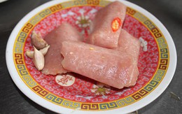 Ăn nem Huế ở phố cổ Đông Ba