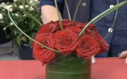 Cách cắm hoa hồng lọ nhỏ