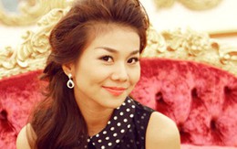 Thanh Hằng gợi cảm với gam đen, trắng