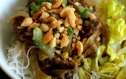 Bún bò xào cho bữa chiều ngon miệng