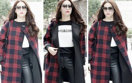 Chọn áo khoác caro năng động như Hà Hồ