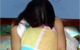 Cô gái trẻ bị con bạc hiếp dâm, cướp tài sản