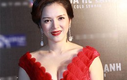 "Gai mắt" với chiêu khoe ngực táo bạo của mỹ nhân Việt