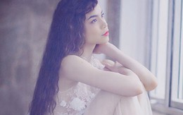 Những bộ váy xuyên thấu đẹp mê man của Hà Hồ