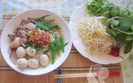 Tự làm giò gà viên siêu sạch