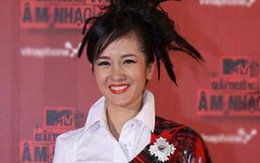 Hồng Nhung mất điểm vì tóc xấu