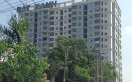 Kinh hãi phát hiện bạn trai ngoại quốc treo cổ trong chung cư