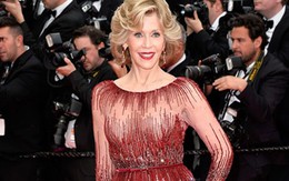 Jane Fonda quyến rũ tuổi 76 nhờ gu thời trang sành điệu