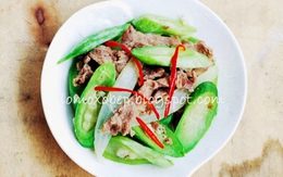 Lạ miệng thịt bò xào quả lặc lày