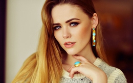 Bí quyết chọn trang sức phù hợp với làn da nâu