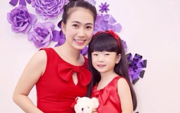 Những mẹ con nhà Sao Việt luôn diện đồ 'tone sur tone'