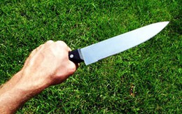 Đâm chết người vì bị tố sàm sỡ