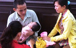 Đừng nên... bình phẩm vợ bạn trong bàn nhậu!