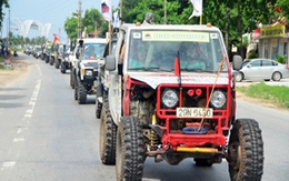 Sôi động giải đua ô tô địa hình Hạ Long Challenge 2012