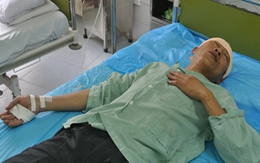 Dùng búa rìu "thanh toán" đồng nghiệp