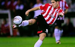 Bị án hiếp dâm vẫn được vinh danh