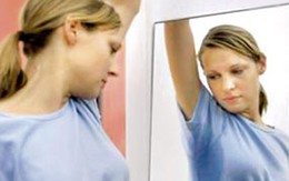 Tiết nhiều mồ hôi có nguy hiểm?