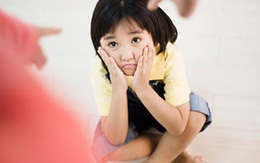 Những chiêu 'dằn mặt' trẻ của cô giáo mầm non 
